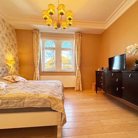 Luxury Apartment Diamond Karlsbad Exteriör bild